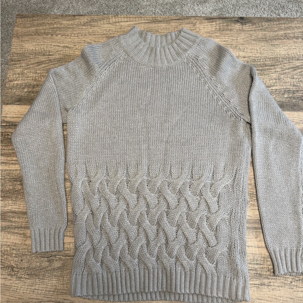 Simply Vera Vera Wang Light Gray Cable Knit Sweater
